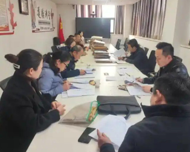 深入践行教育家精神锻造新时代高素质专业化教师队伍贡献新的智慧 深入践行教育家精神锻造新时代高素质专业化教师队伍贡献新的智慧